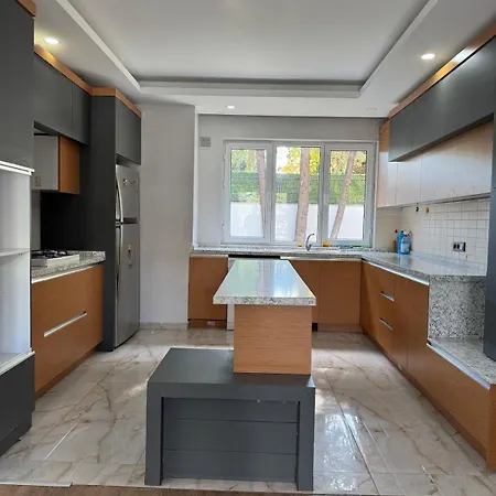Luxury, Furnished Villa